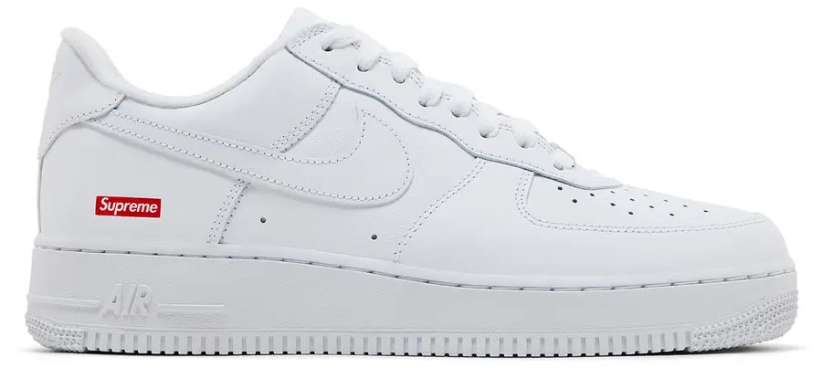 Nike Supreme x Air Force 1 Low 'Box Logo - White' - Size 7.5