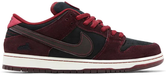 Nike RIOT Skateshop x Dunk Low Pro SB QS 'Mahogany Dark Beetroot' - Size 11