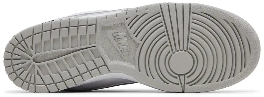 Supreme x Nike Dunk Low SB 'White Metallic Silver' -Size 10.5